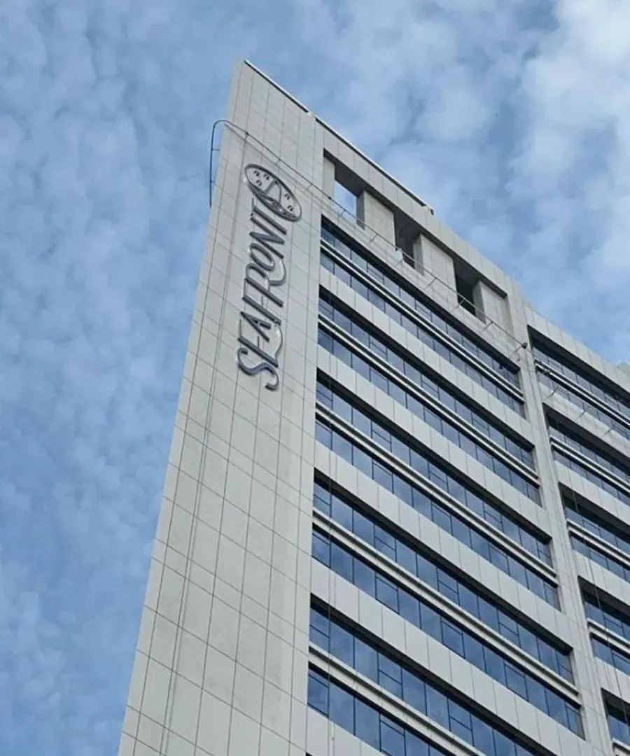 Seafront Luxury Suites Jeddah Corniche 4*,