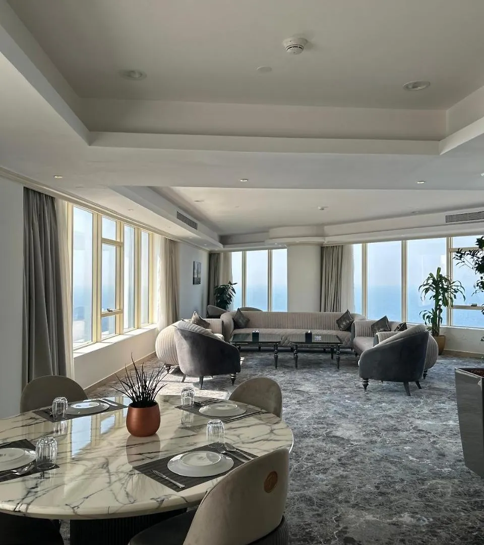 Seafront Luxury Suites Jeddah Corniche